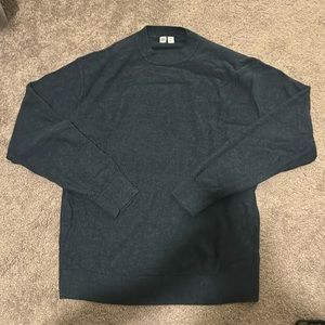 Uniqlo U 100% Wool Green Sweater Size Large